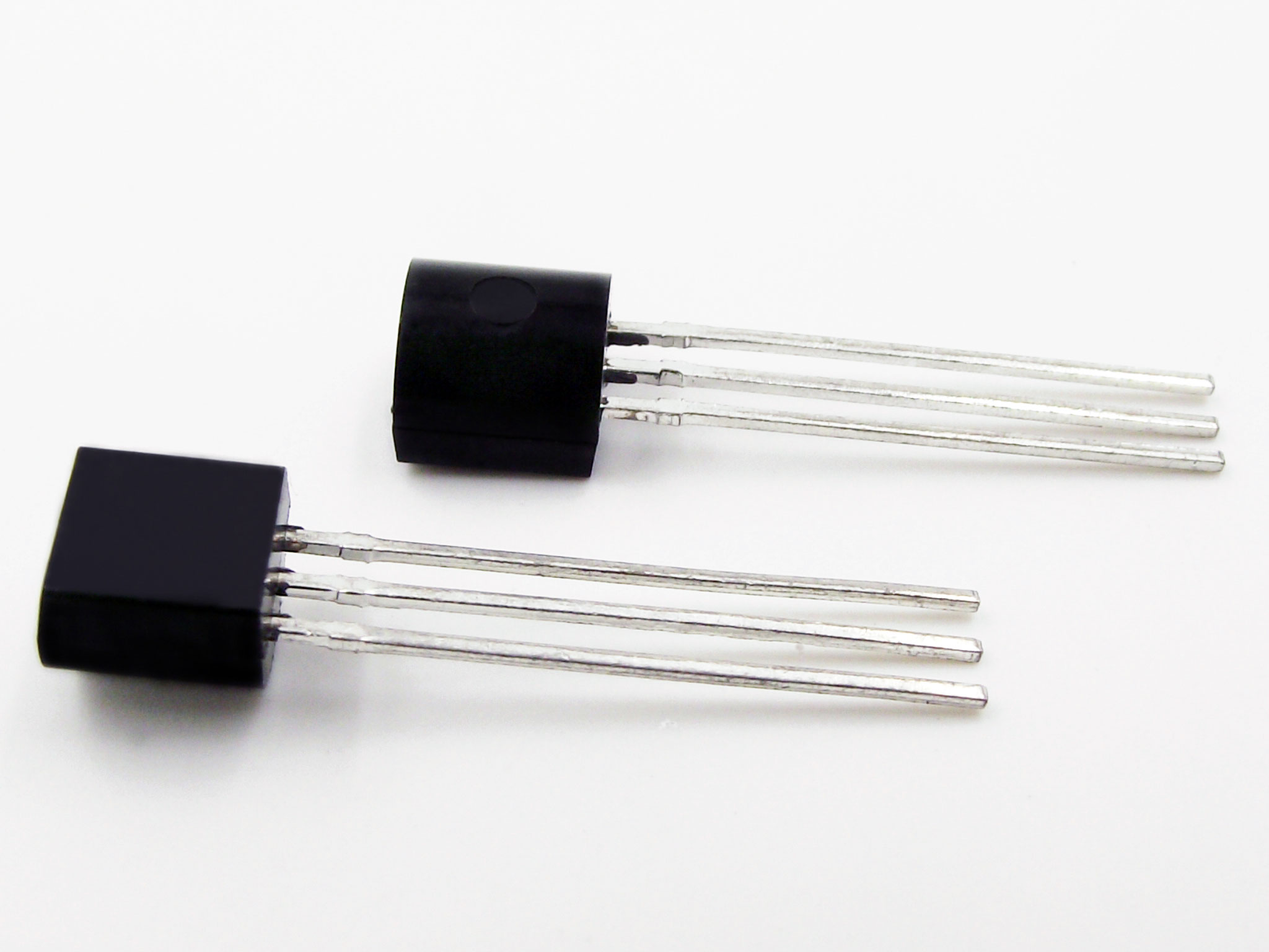 50PCS MCR100-8 0.8A/600V SCR TO-92 DIP Transistor S